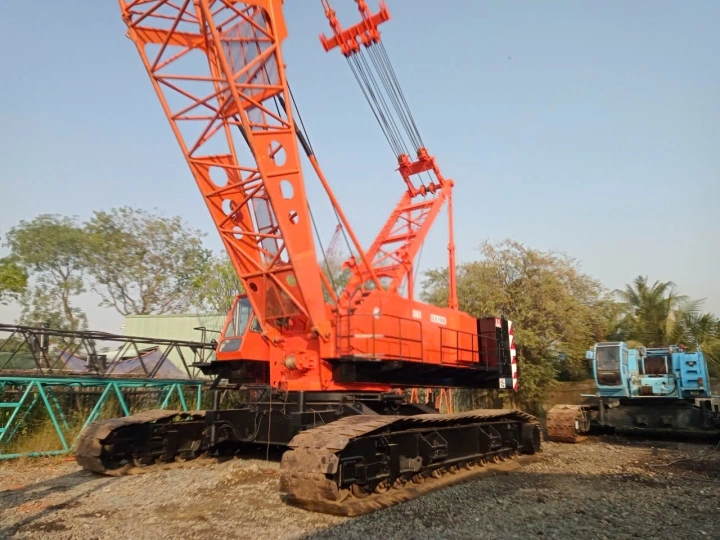 Cẩu DCH2000 - 200 tấn
