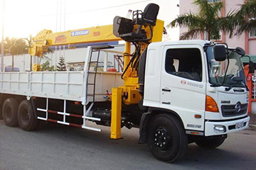 Cho thuê xe tải gắn cẩu