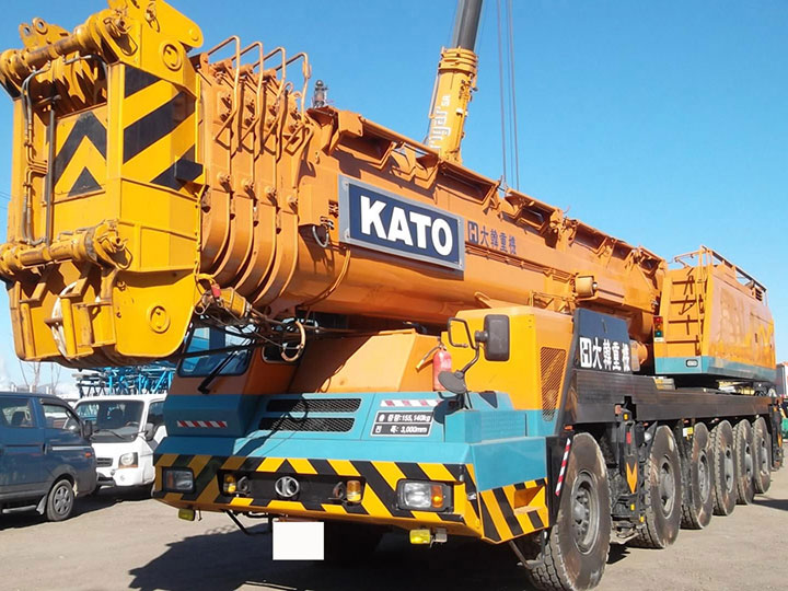 Cho thuê cẩu bánh lốp 220 tấn - Kato KA2200